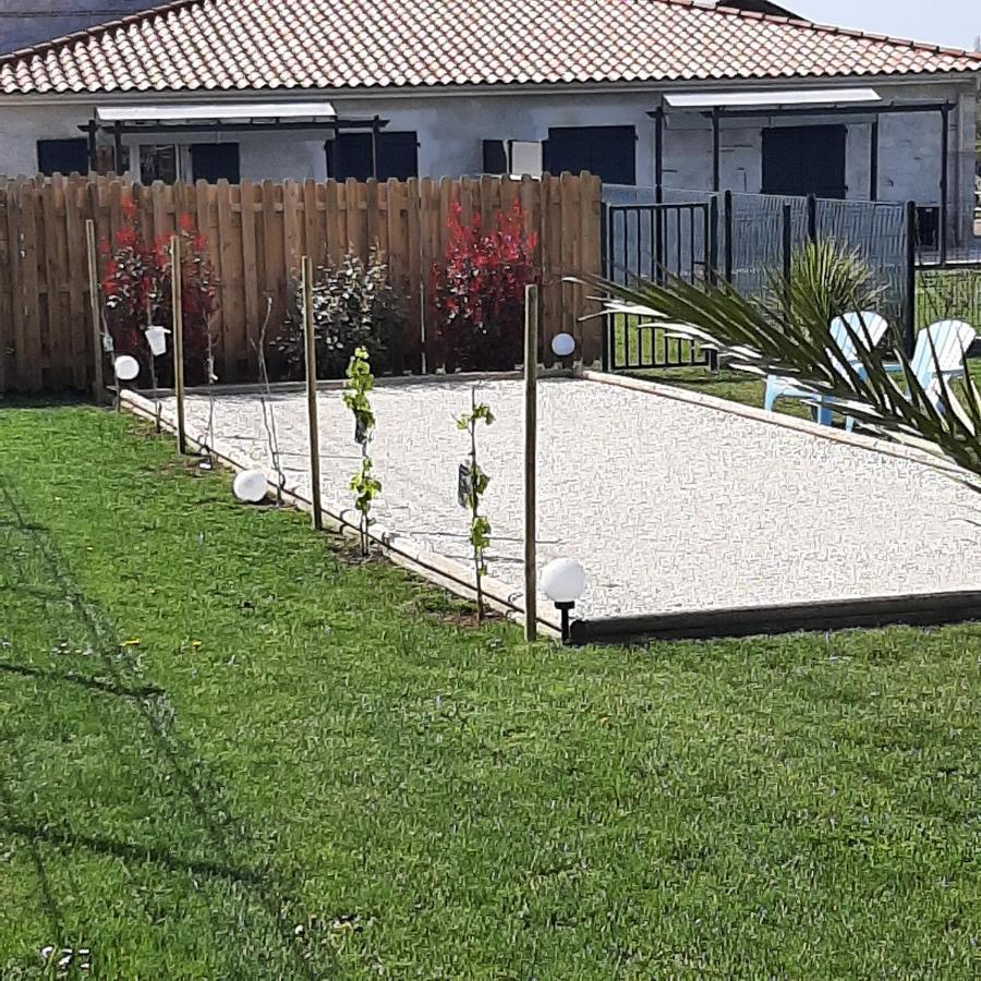 Le Domaine Vesque Villa Saint-Pierre-de-Clairac Exterior photo