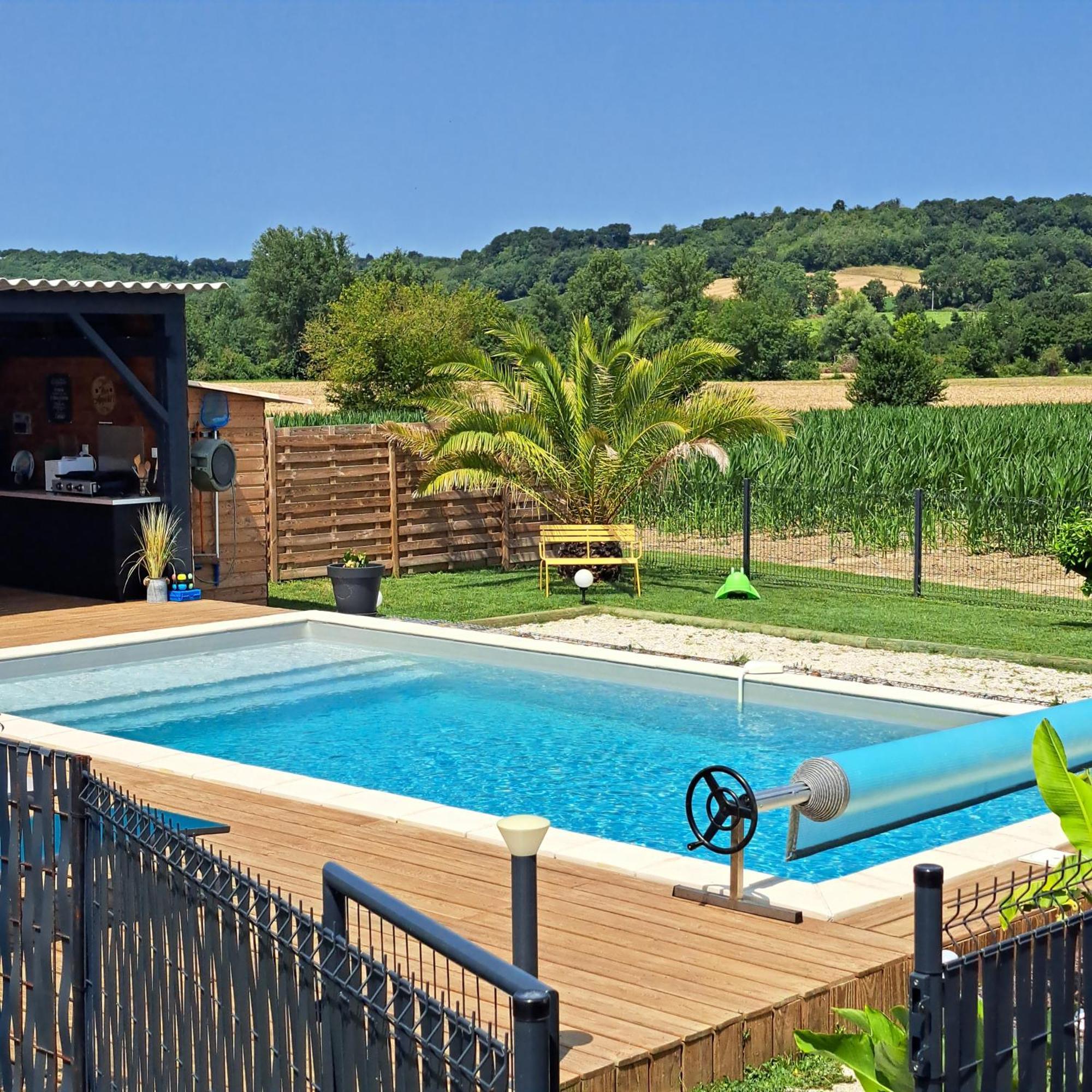 Le Domaine Vesque Villa Saint-Pierre-de-Clairac Exterior photo
