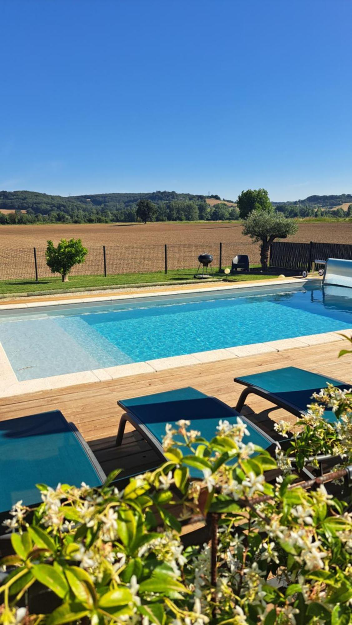 Le Domaine Vesque Villa Saint-Pierre-de-Clairac Exterior photo